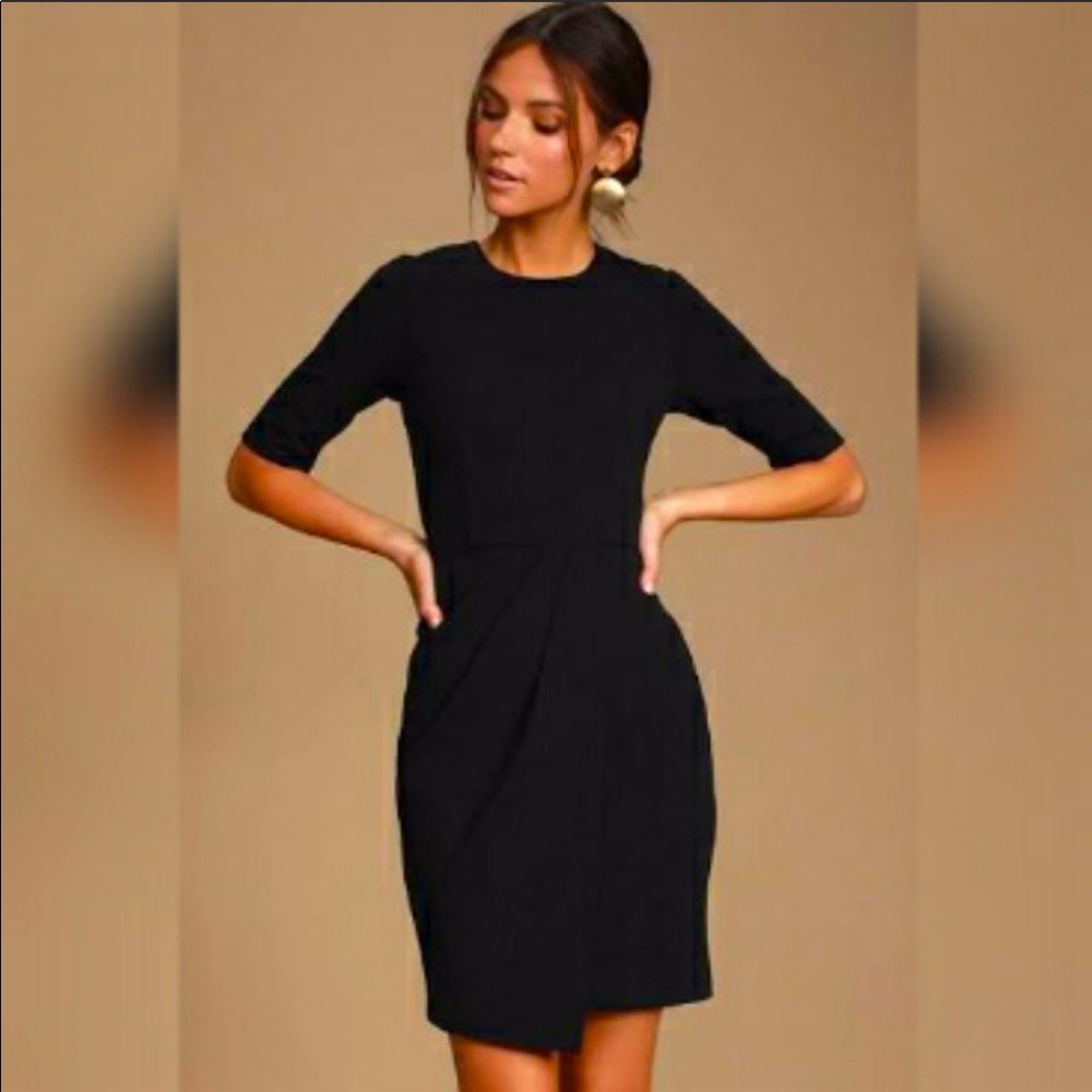 Lulu's Half Sleeve Sheath Dress